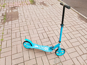 Самокат городской двухколесный WHEELY диам. колес 200мм (голубой) SAIMAA 