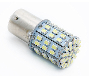 Лампа с цоколем 30 диодов 10-30V белая